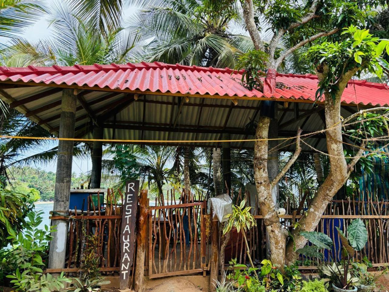 Surf Paradise Тангалла Экстерьер фото